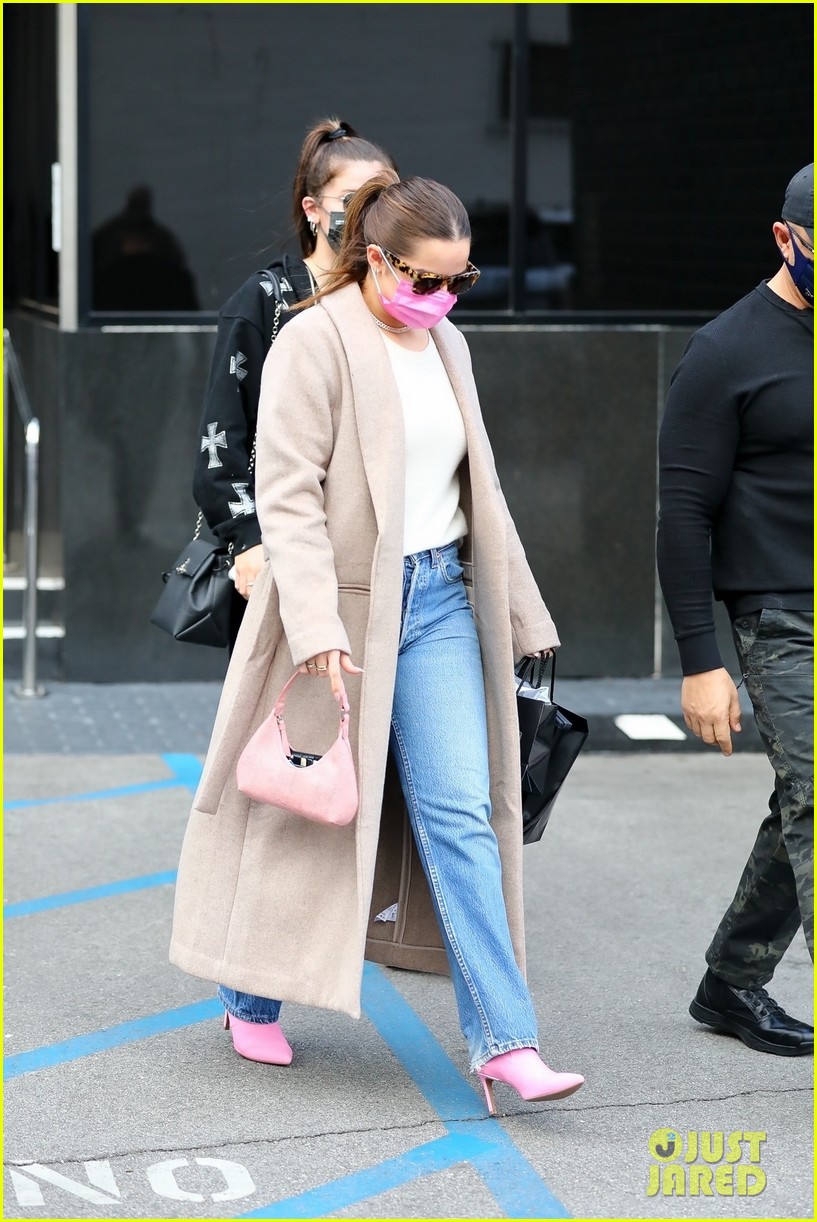 Full Sized Photo of addison rae steps out for another trip to jewelry