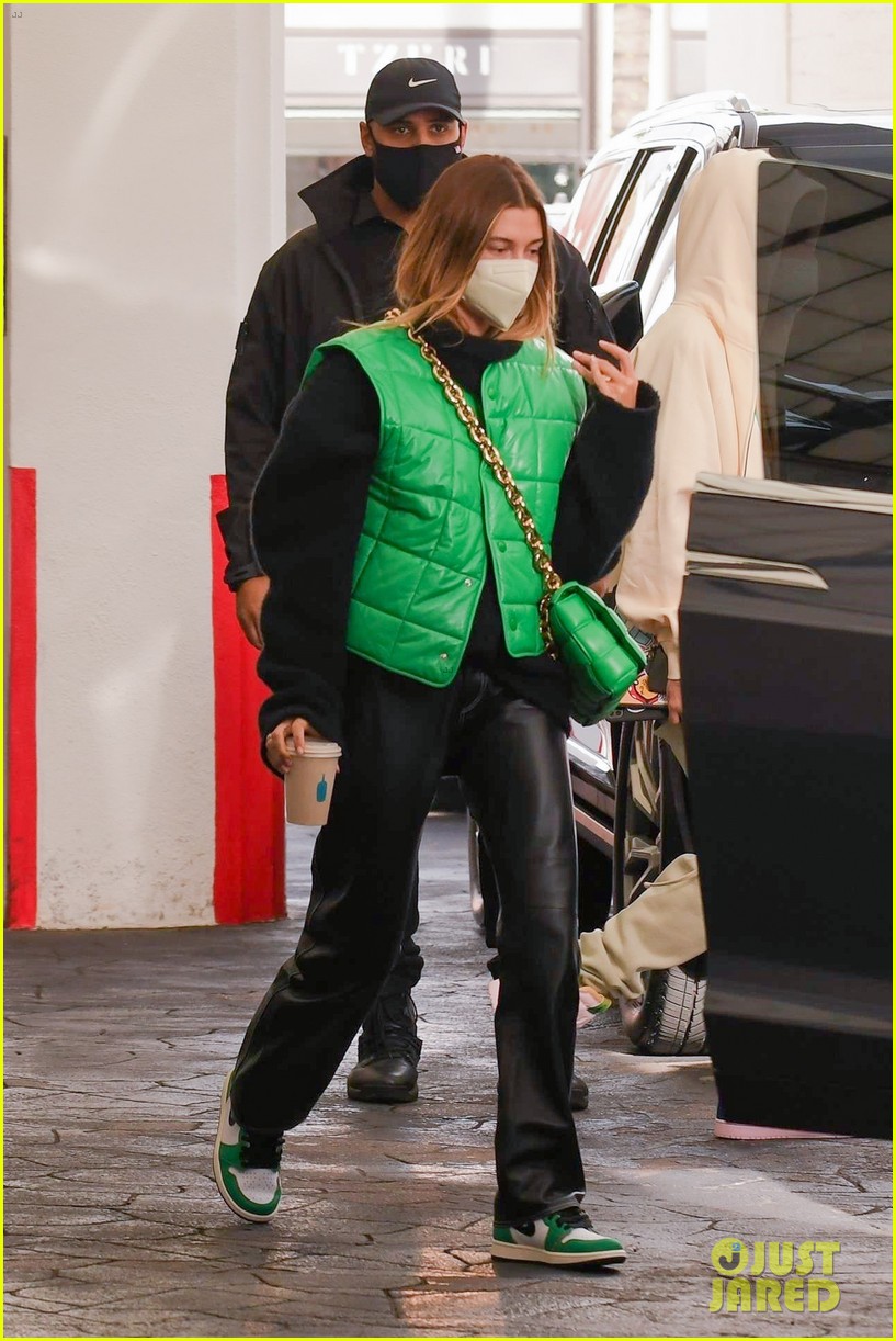 Justin & Hailey Bieber Step Out For Meeting in Matching Green Outfits:  Photo 1305231, Hailey Bieber, Justin Bieber Pictures