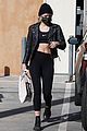 miley cyrus bares her abs after workout 01
