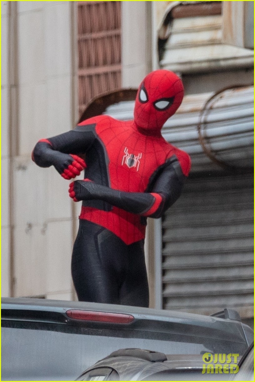 Full Sized Photo of tom holland back in spiderman suit set of third ...