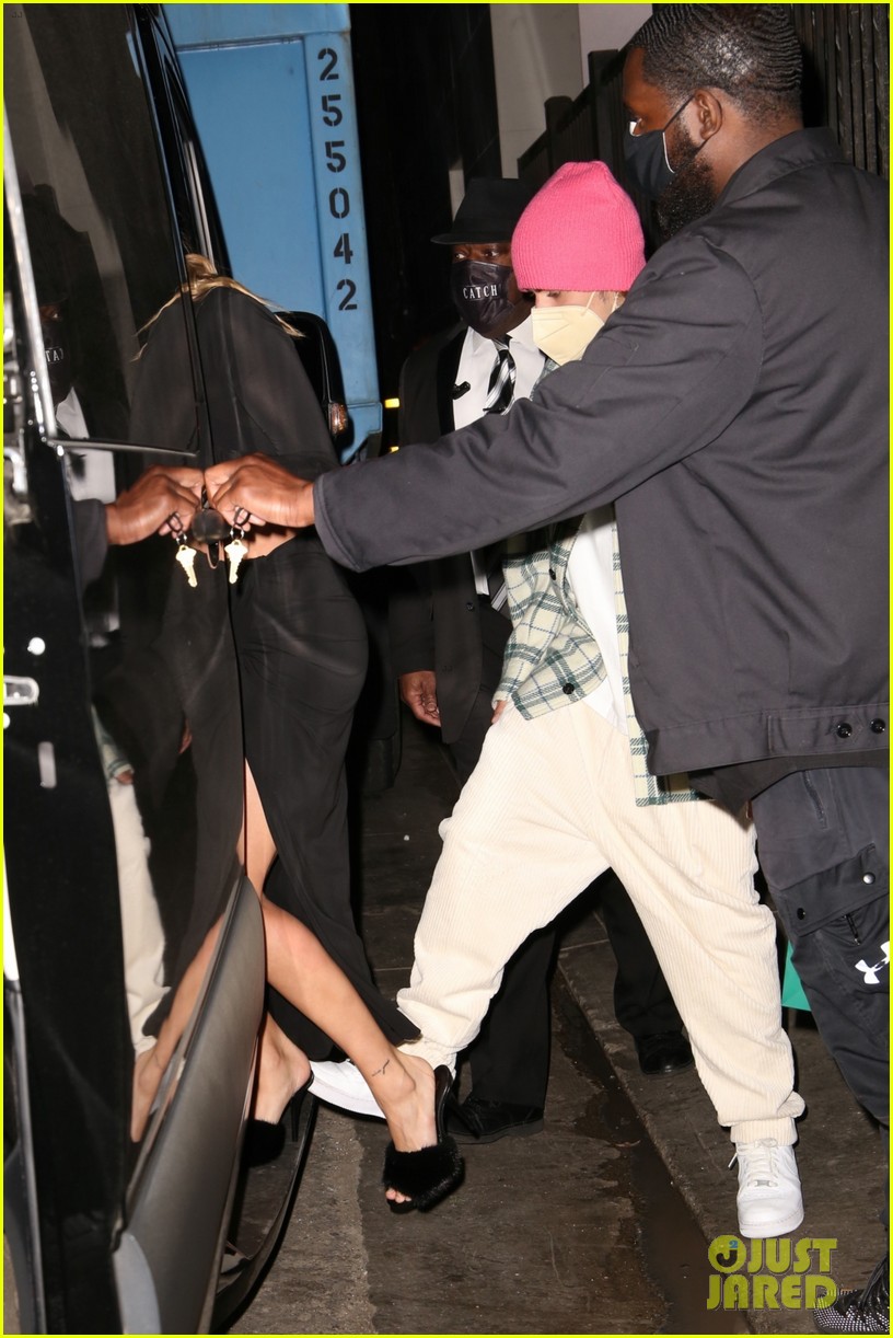 justin bieber hailey bieber pda night out 19