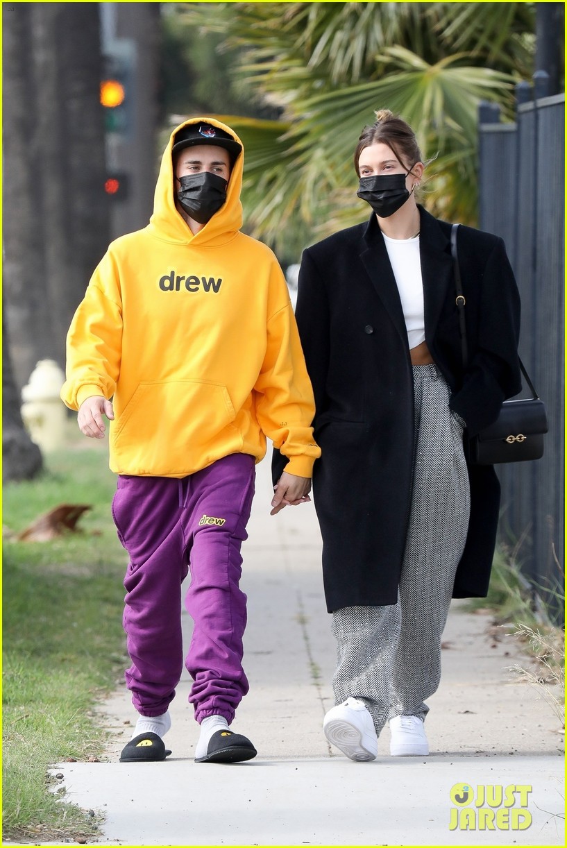 Full Sized Photo of justin bieber hailey bieber pre valentines day