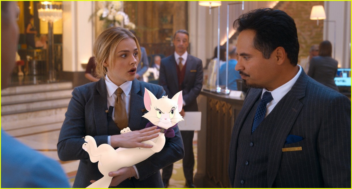 Tom And Jerry' Interviews With Colin Jost, Chloë Grace Moretz