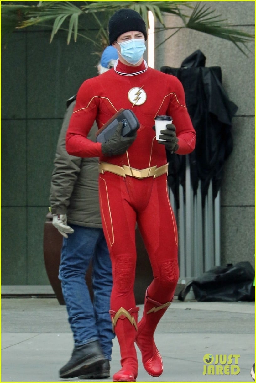 grant gustin flash t shirt