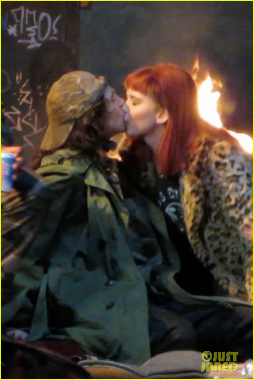 jennifer lawrence makes out with timothee chalamet 10