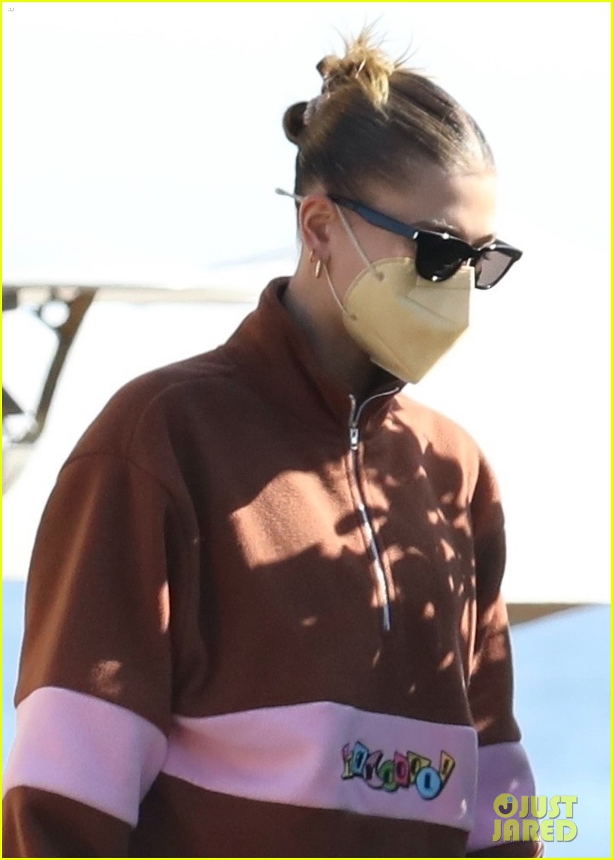 Justin & Hailey Bieber Grab A Light Lunch at Nobu | Photo 1308407