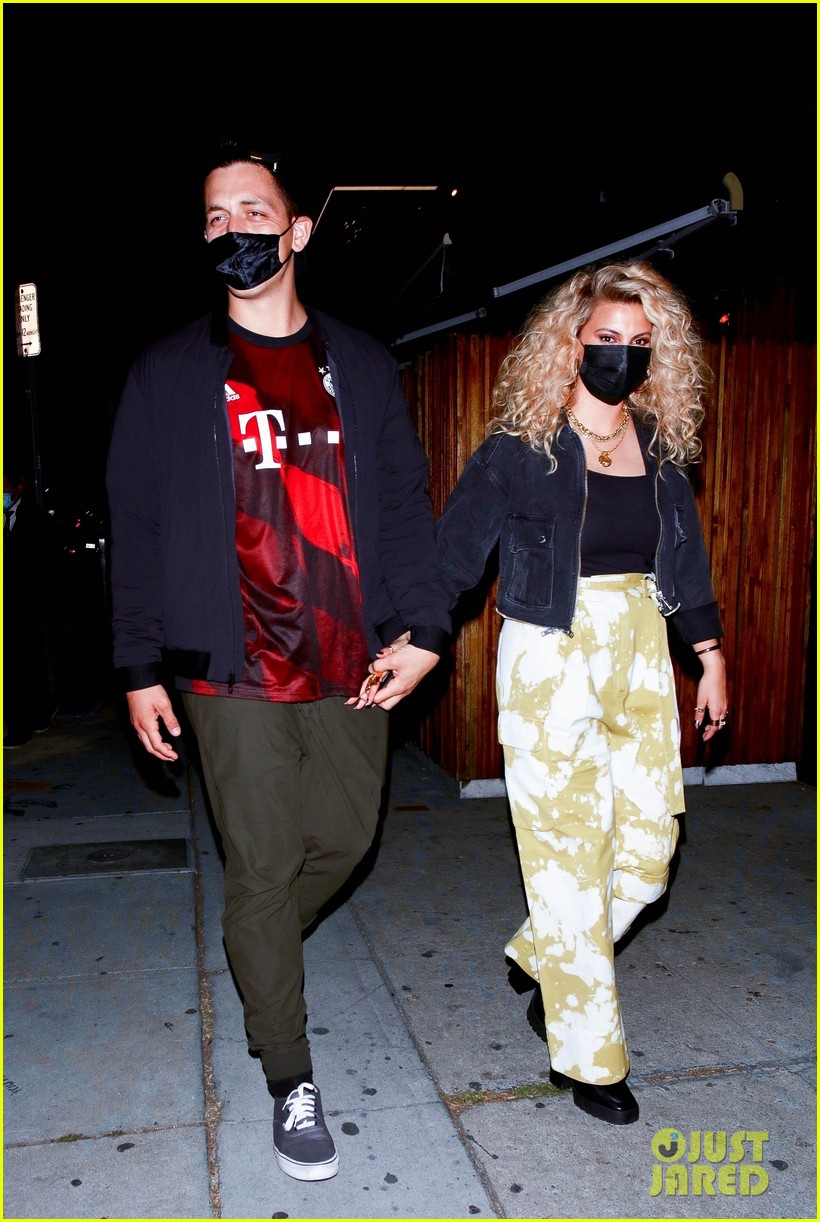 justin bieber release party 2021 03 1