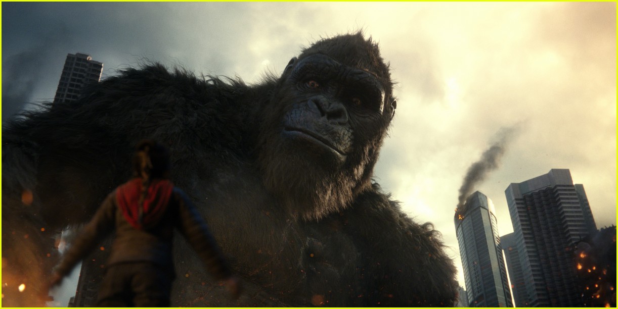millie bobby brown stars in new godzilla vs kong stills 07.