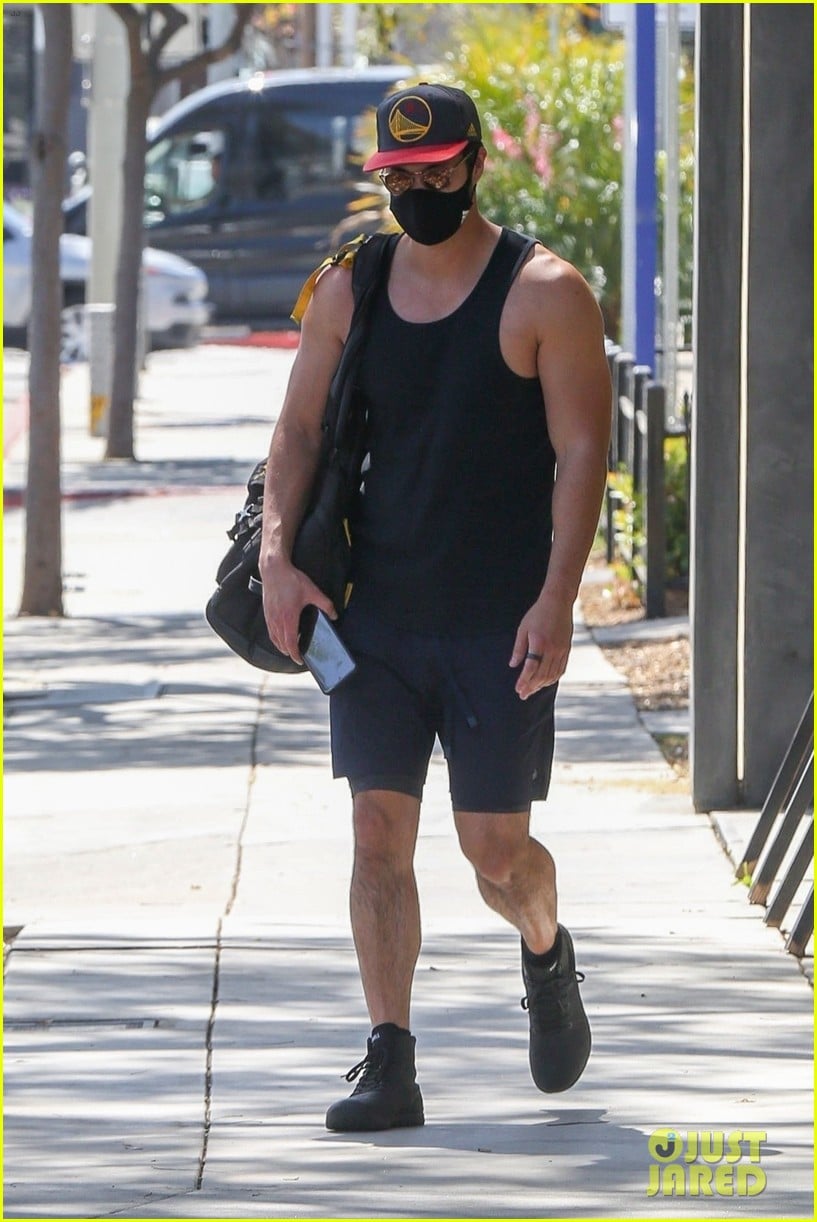 ross butler gym march 2021 05