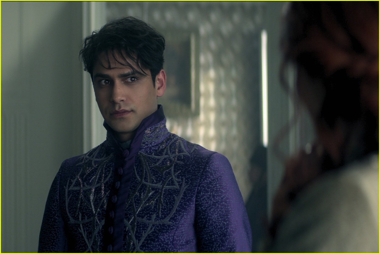 netflix releases highly anticipated shadow and bone trailer 05