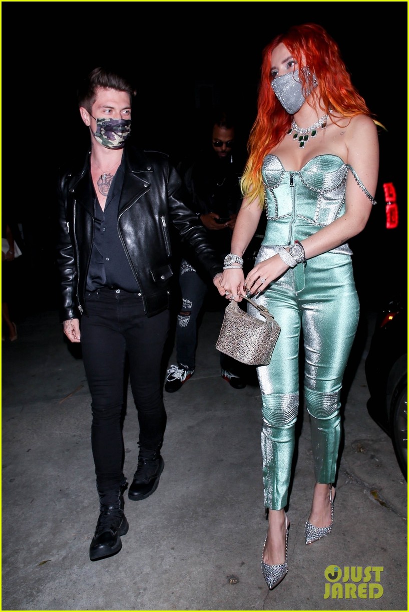 bella thorne fiance dinner date 04
