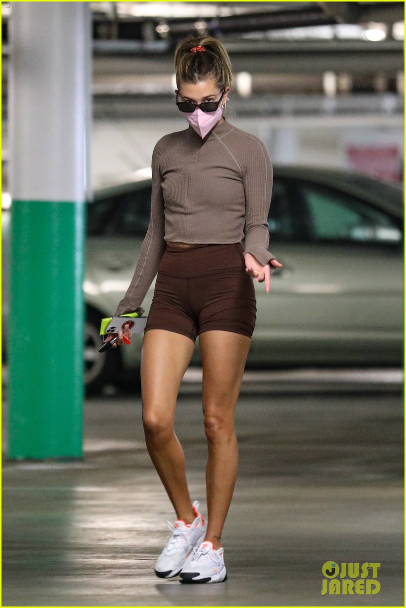 hailey bieber justin bieber date night 02