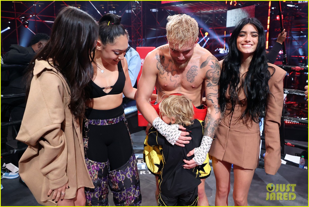 jake paul dixie charli damelio fight 2021 01