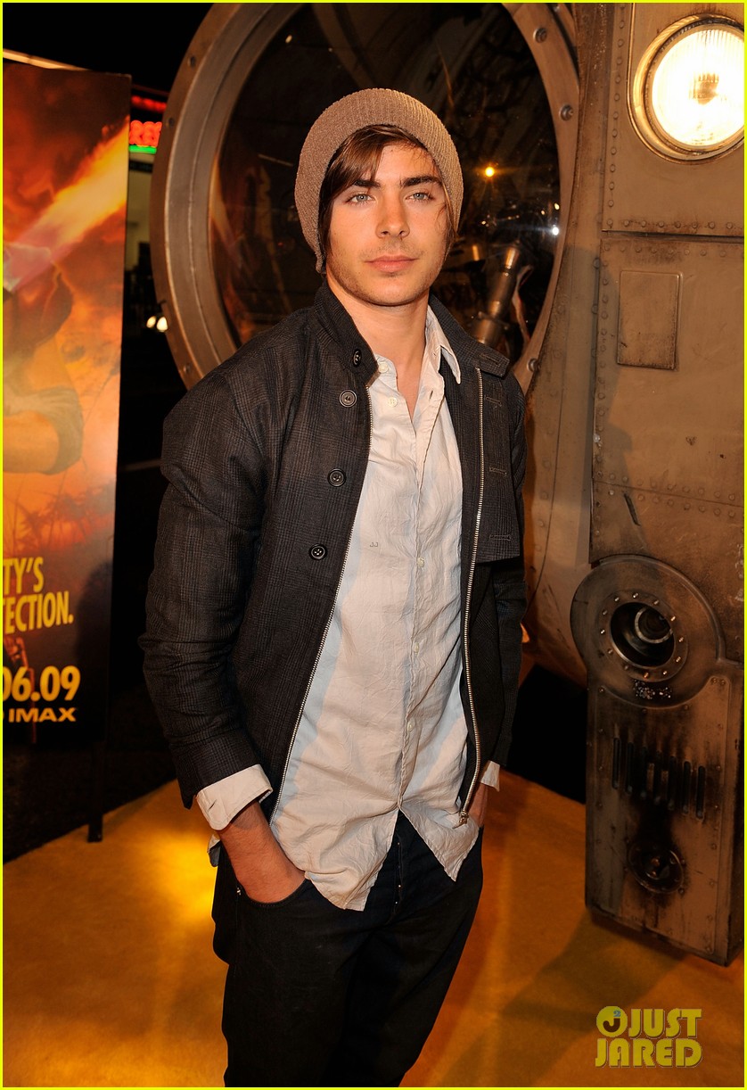 check out zac efrons hollywood transformation over the years 21