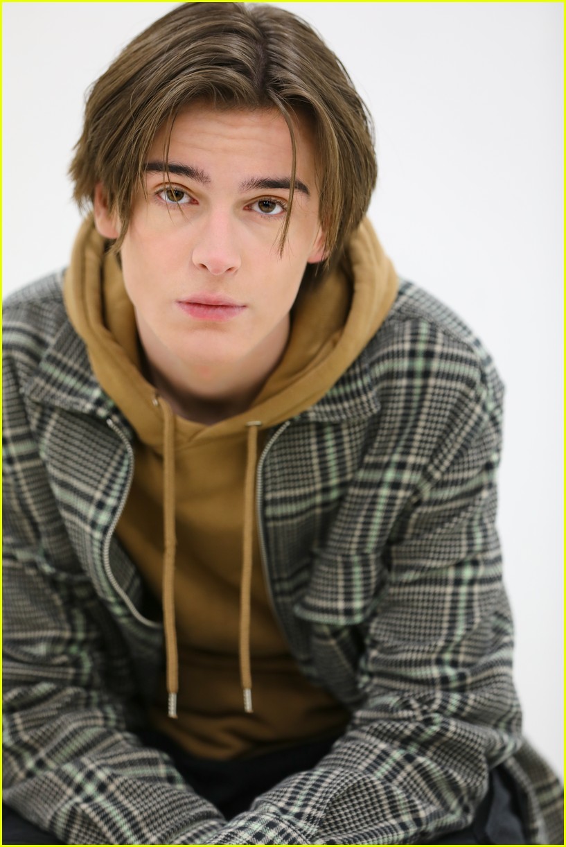 Full Sized Photo of get to know walkers kale culley with 10 fun facts