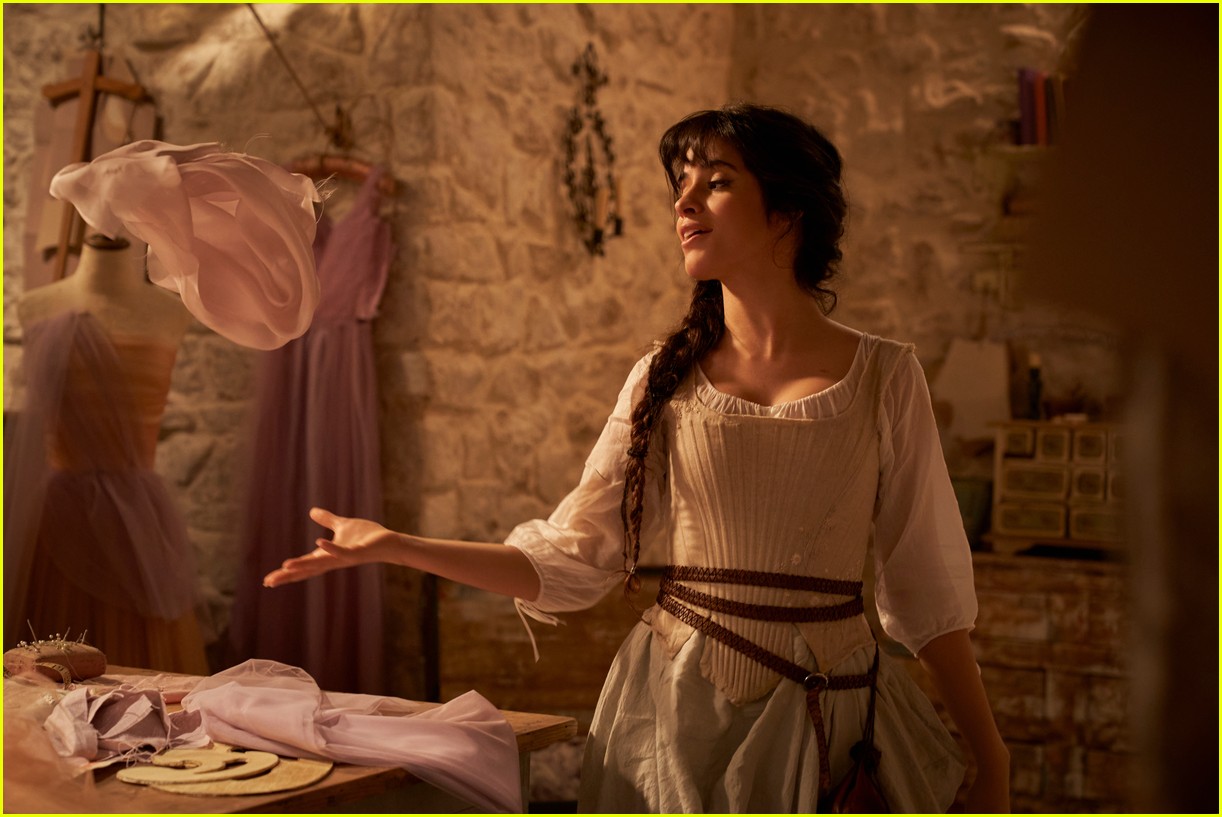 first look at camila cabello in cinderella revealed 01