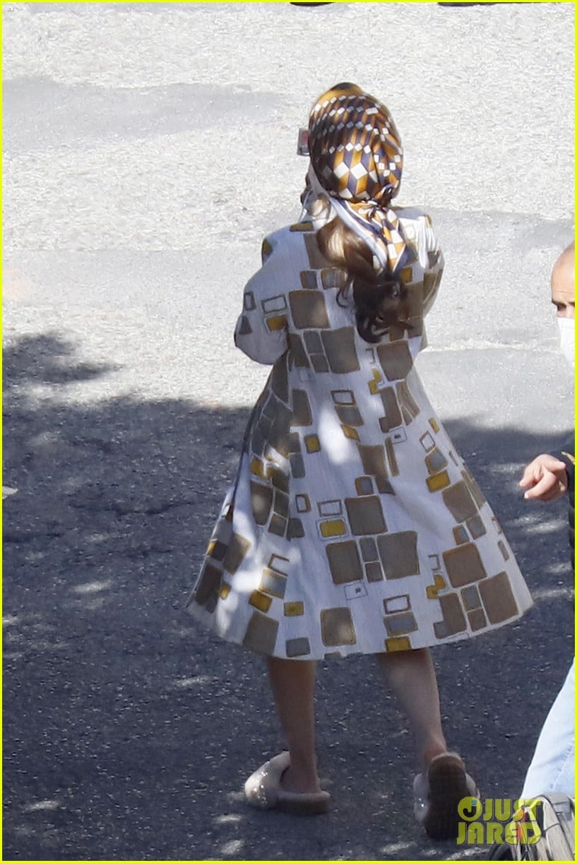lily collins shooting emily in paris season two 12