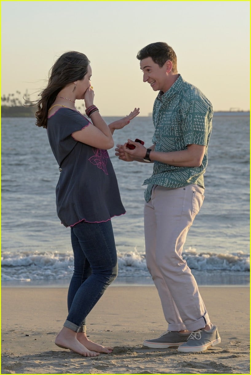 hayley orrantia sam lerner the goldbergs characters get engaged 06
