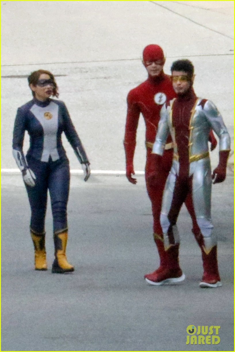 first look photos of jordan fisher as impulse on the flash 04