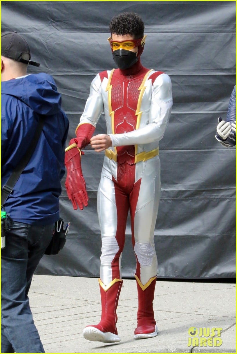 first look photos of jordan fisher as impulse on the flash 30