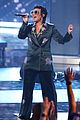demi lovato channels elton johns style during tribute performance 04