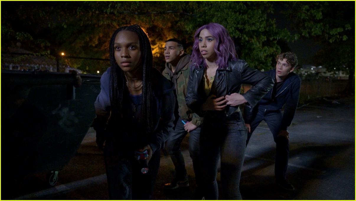 the cw shares first look photos video at new shows 02