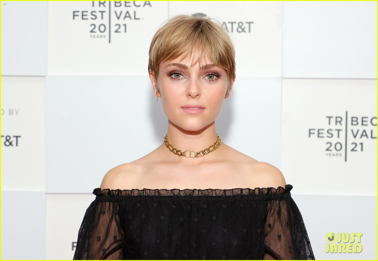 Annasophia Robb Premieres New Series Dr Death At Tribeca Film Festival Photo 1313876 Annasophia Robb Pictures Just Jared Jr