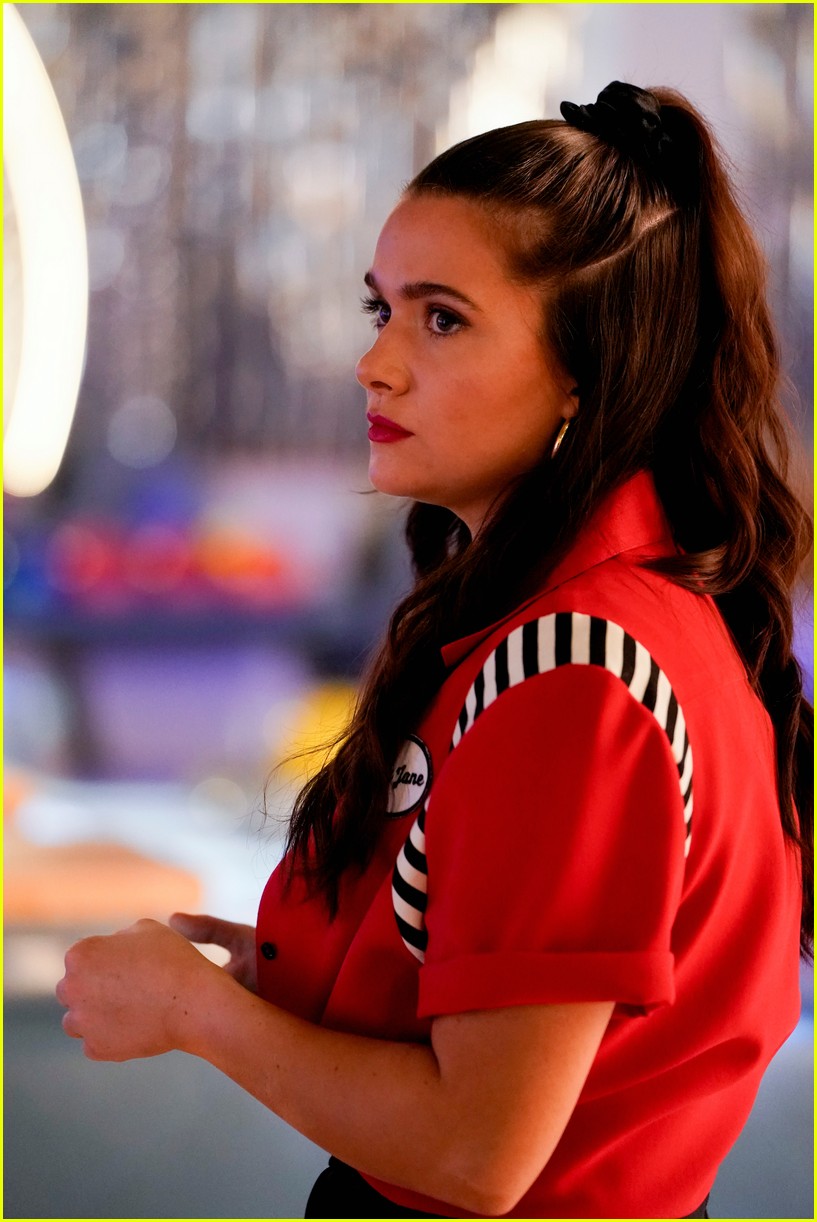 the bold type adds a nod to melora hardins past tv work into tonights episode 08