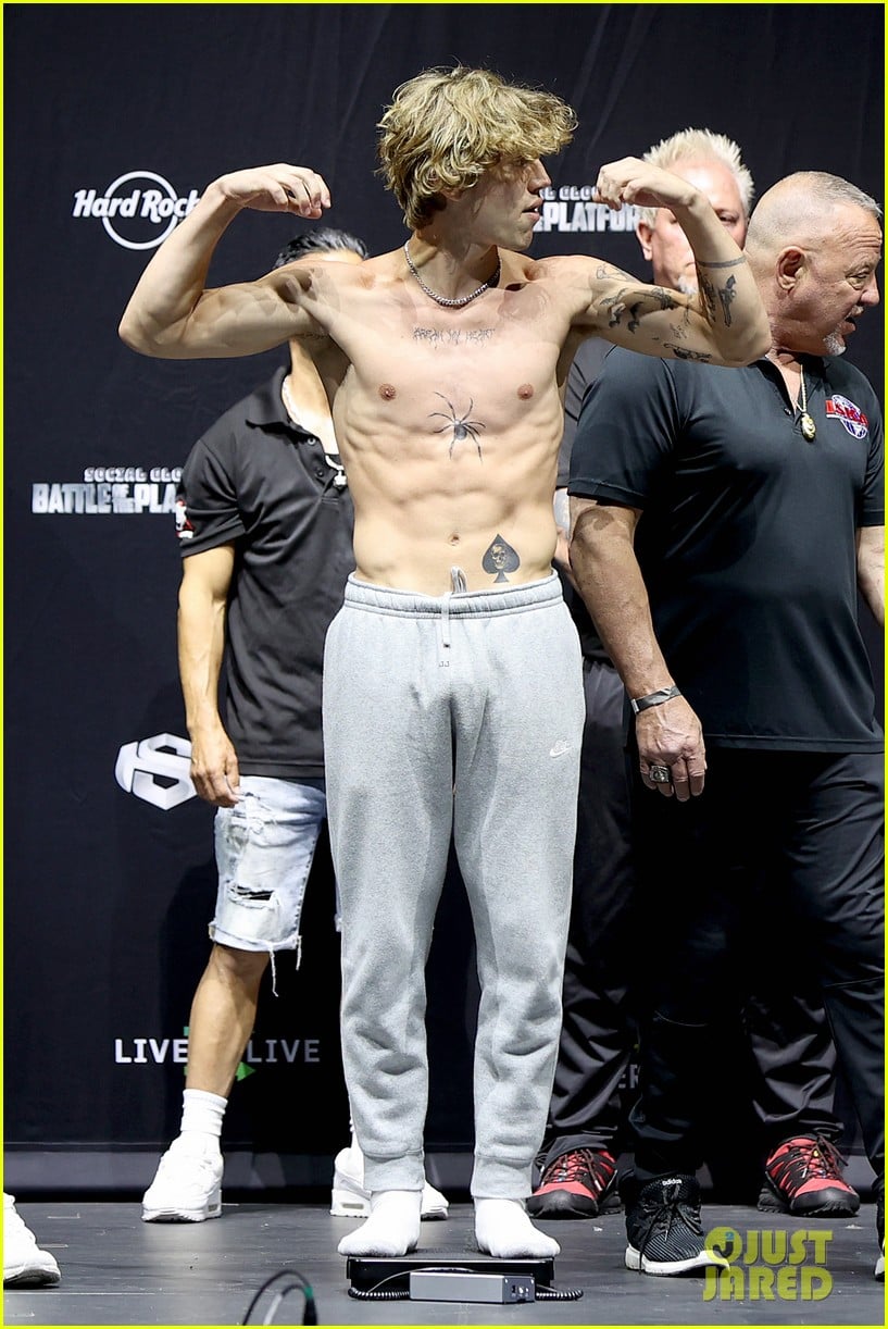 bryce hall tayler holder vinnie hacker weigh in ahead of weekend boxing event 25