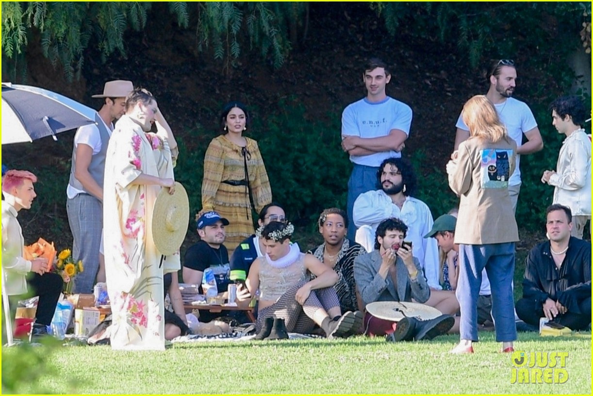 vanessa hudgens gg magree costume party in the park 06