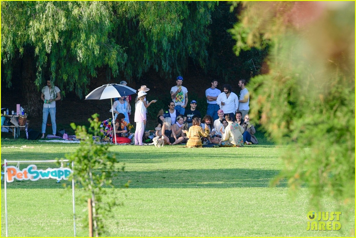 vanessa hudgens gg magree costume party in the park 41