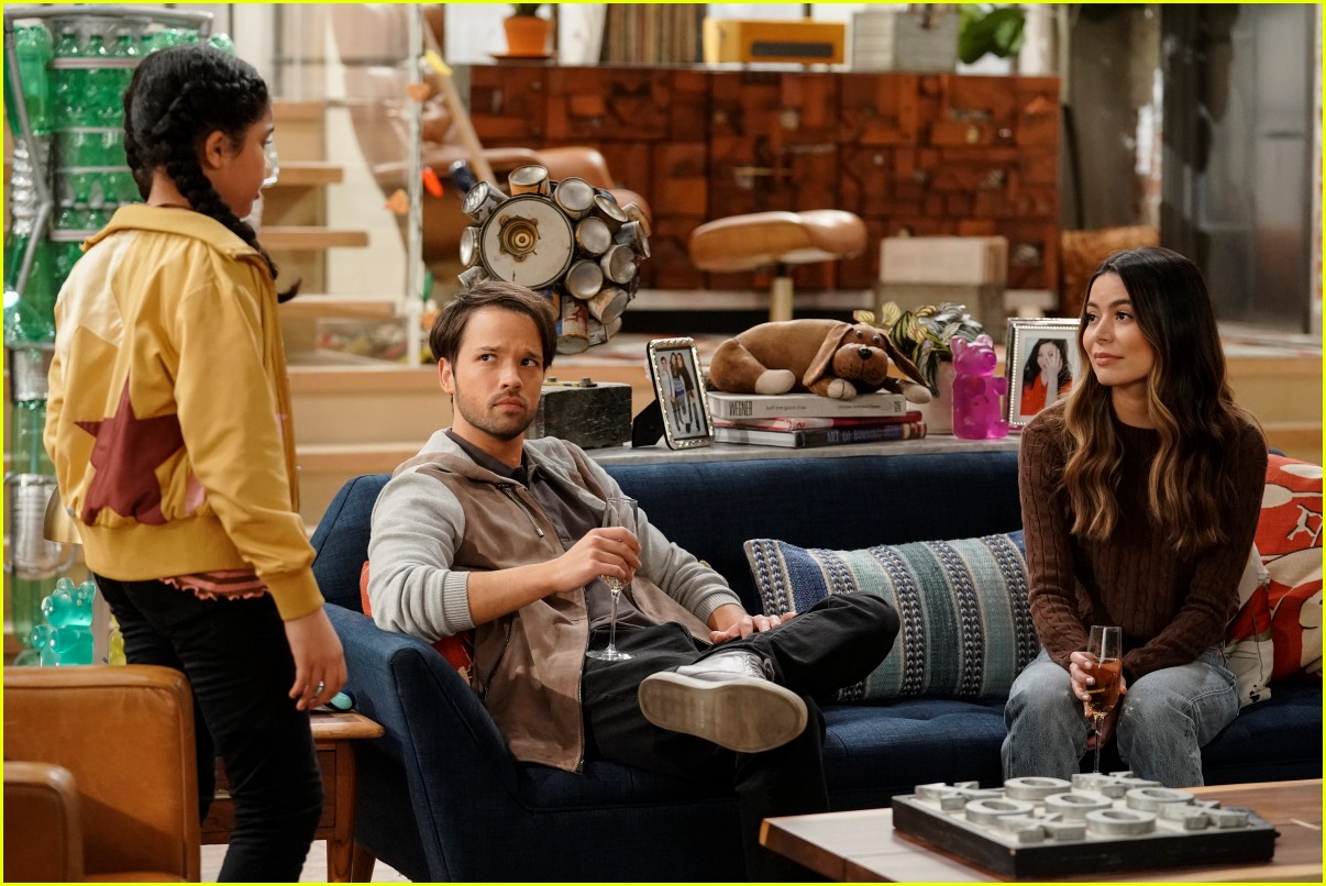 nathan kress says the new icarly is for the og fans 01