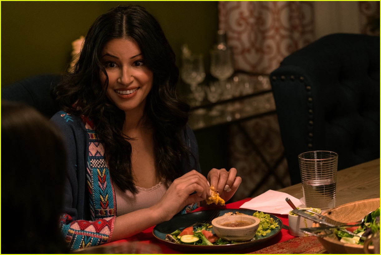 netflix announces never have i ever season two premiere date 04