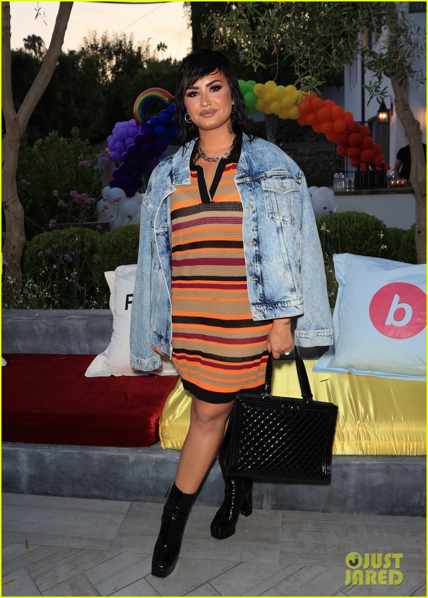 Demi Lovato & Ashley Benson Attend an L.A. Pride Dinner! | Photo