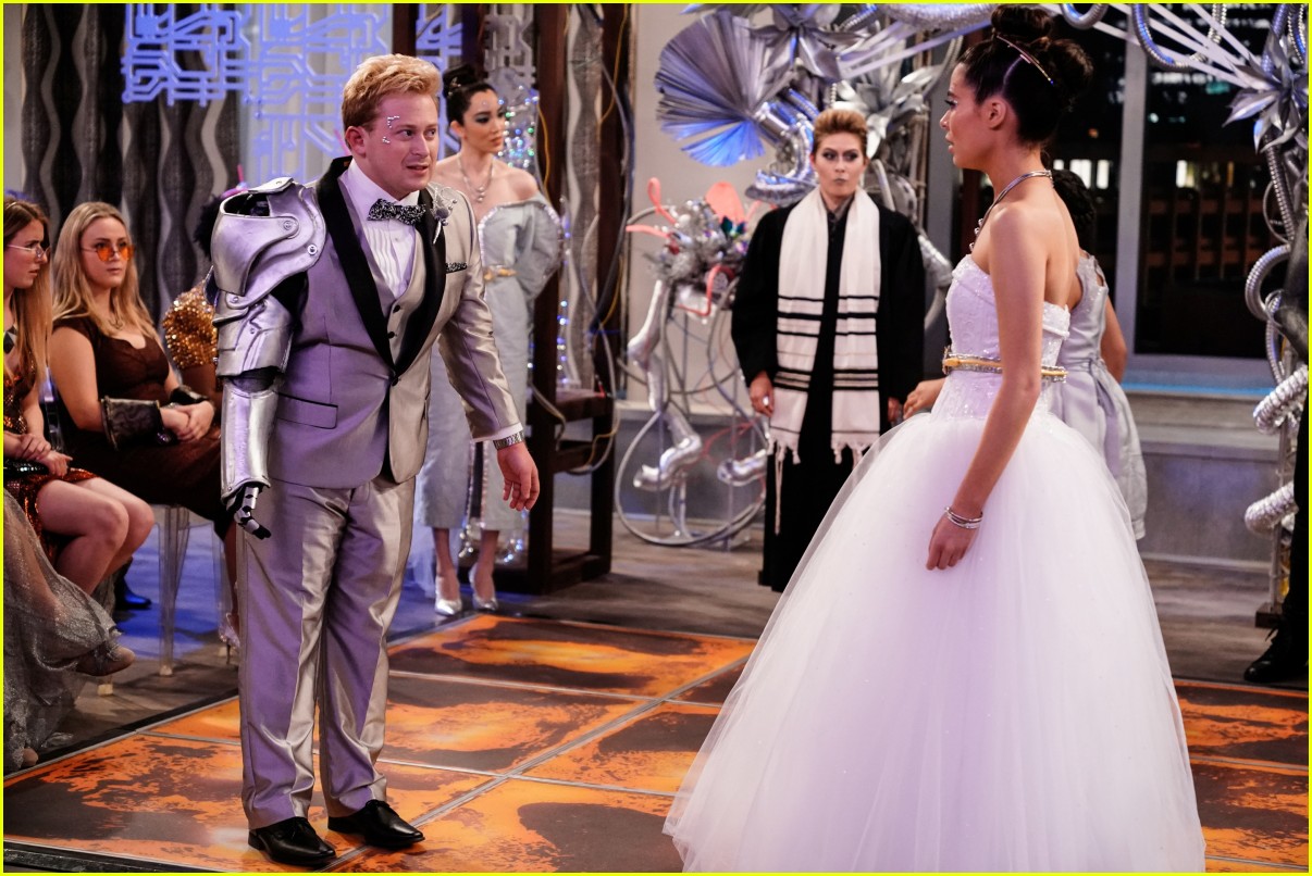 iRobot Wedding, iCarly Wiki