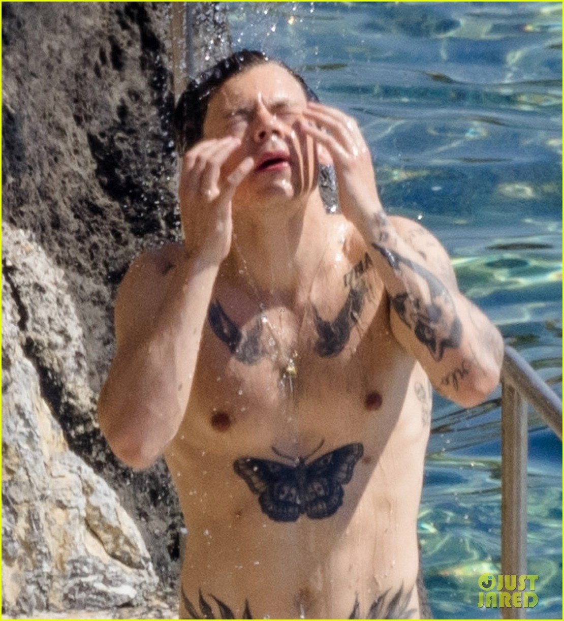 Shirtless Harry Styles Looks So Hot in These New Photos from Italy