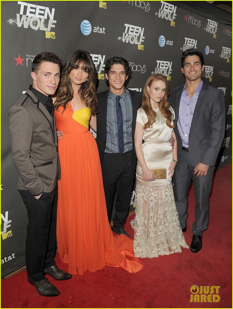 Tyler Posey Dylan O Brien More Celebrate Teen Wolf 10 Year Anniversary Photo 1313323 Arden Cho Dylan O Brien Holland Roden Jr Bourne Melissa Ponzie Teen Wolf Television Tyler Posey Pictures