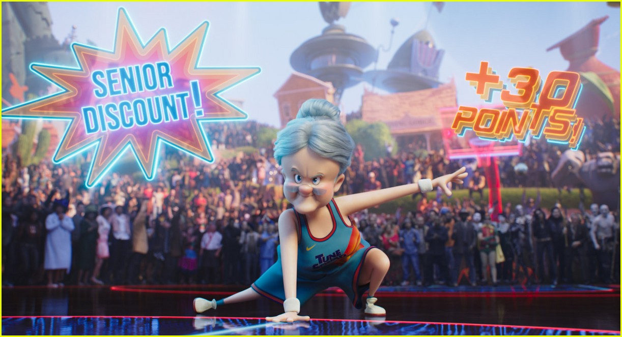 zendaya as lola bunny in space jam 08