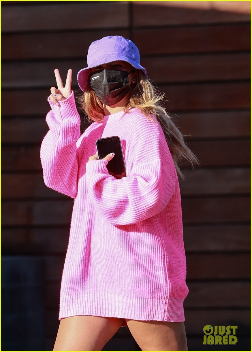 addison rae goes shopping right before new hes all that clip drops 03