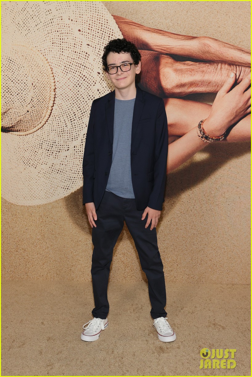 alex wolff poses with younger self nolan river at old premiere 02