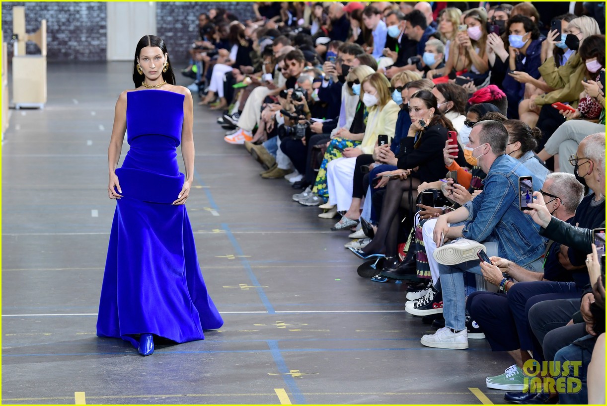 Full Sized Photo of bella hadid hits the off white runway in two looks ...