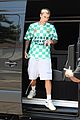 justin bieber wonderbrett shopping stop 07