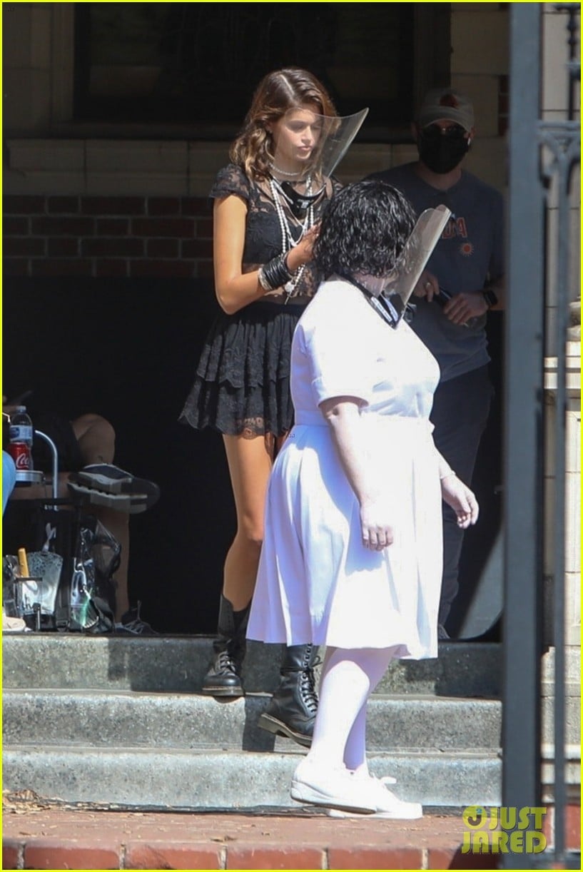 kaia gerber back at the murder house 05