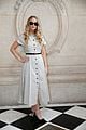 jennifer lawrence florence pugh sit front row at christian dior fashion show 16