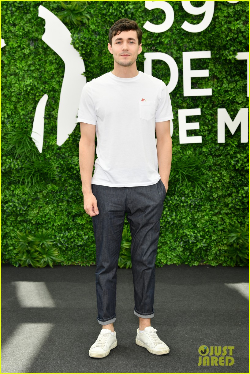 Jonah HauerKing Says Halle Bailey Is 'Absolute Magic' In 'The Little