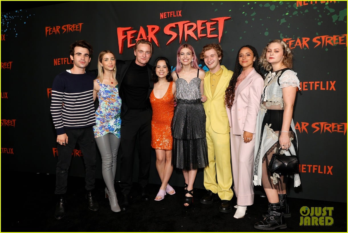 Full Sized Photo of kiana madeira olivia scott welch fear street part
