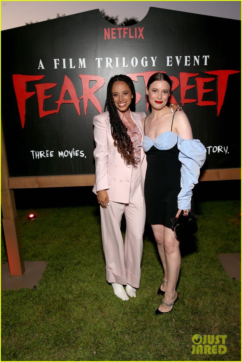 Kiana Madeira & Olivia Scott Welch Premiere Final 'Fear Street' Movie
