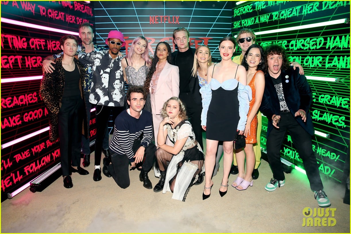 Kiana Madeira & Olivia Scott Welch Premiere Final 'Fear Street' Movie