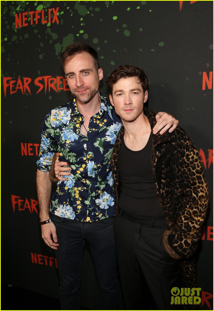 Full Sized Photo of kiana madeira olivia scott welch fear street part