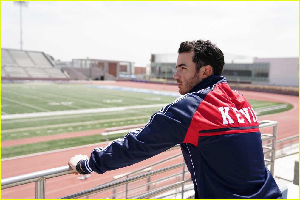 nick jonas bmx crash will be in the olympic dreams special 03